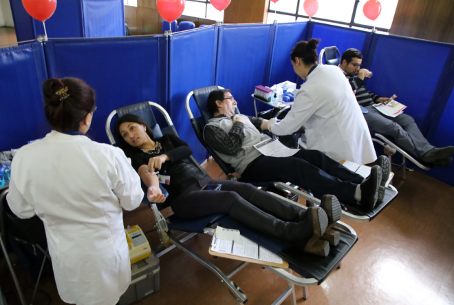 En Chile faltan donadores altruistas de sangre