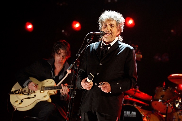 Nobel de Literatura 2016: Bob Dylan es el primer cantautor en ganar el premio