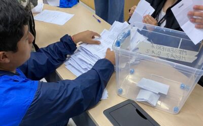 Resultados preliminares indican que NAU, Amanecer y Solidaridad compiten voto a voto por la segunda vuelta