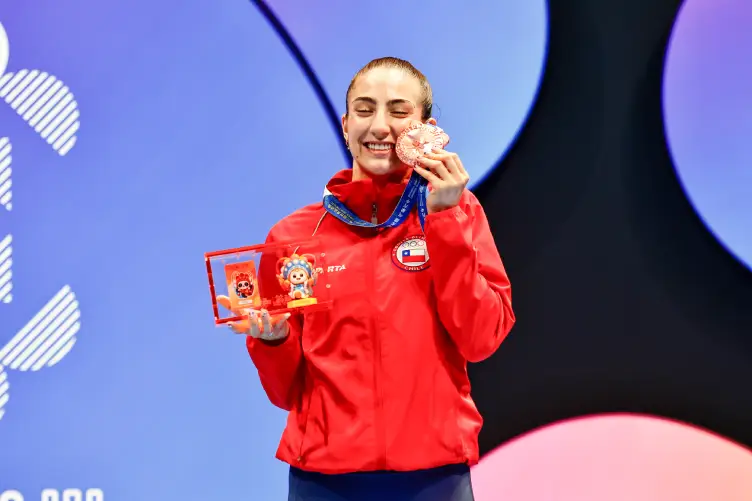 Valentina Toro bronce en los Juegos Mundiales de Chengdú
