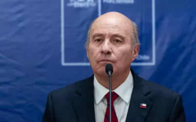 Oficio del Ministerio de Hacienda busca recortar 15 programas del Mineduc