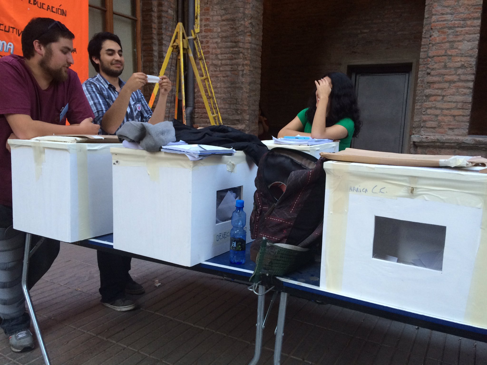 Termina el segundo día de votaciones y las urnas se trasladan hasta San Joaquín